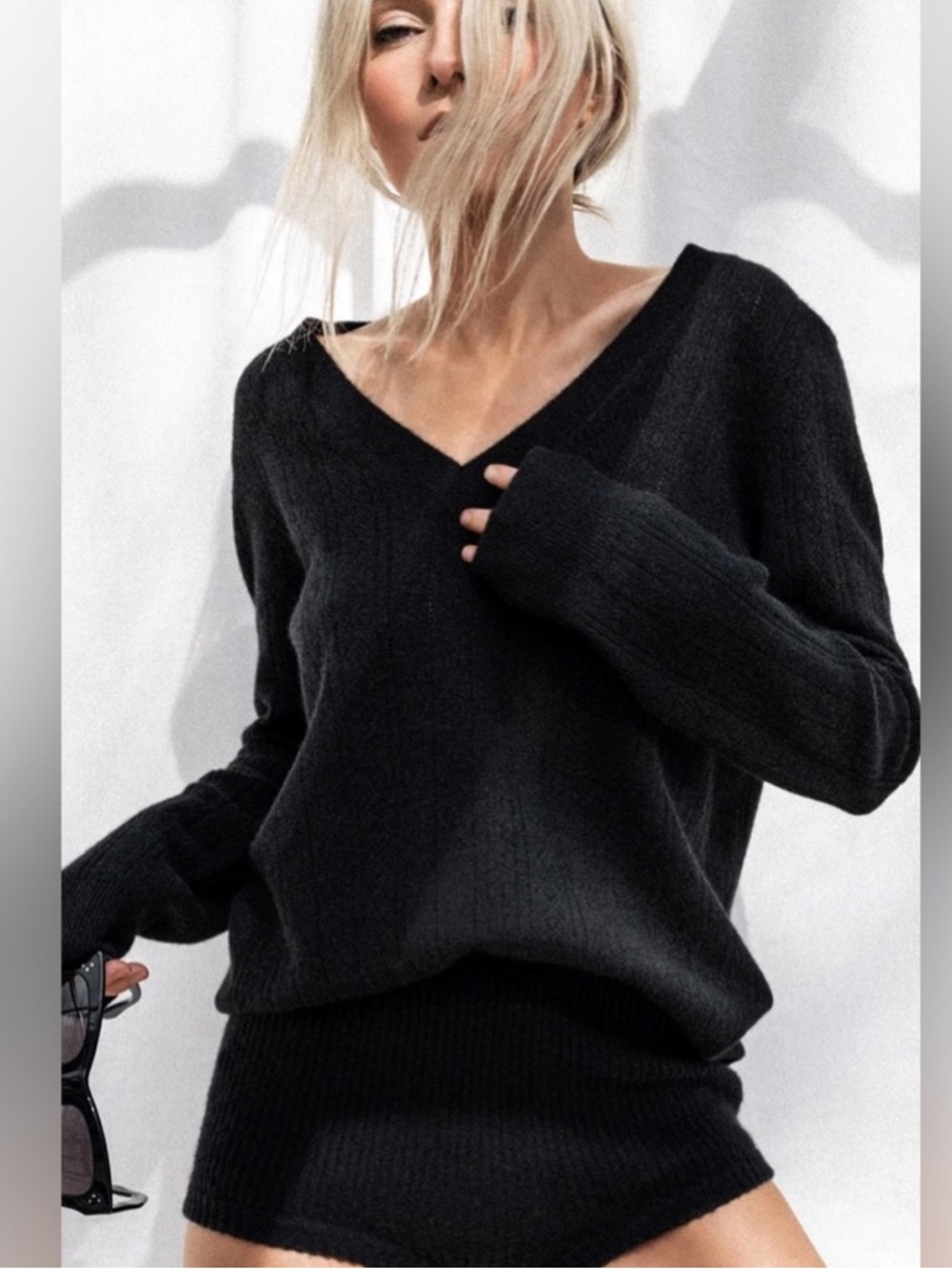 Sutton Studio 100% Cashmere Pointelle V-Neck Sweater EUC